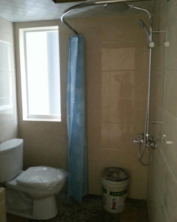 45平的新房，裝修花了6萬(wàn)，簡(jiǎn)潔溫馨，實(shí)用舒適，父母很滿意，沒有浪費(fèi)一點(diǎn)空間！