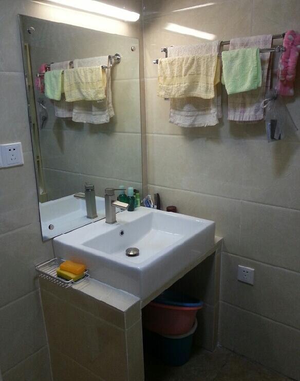 45平的新房，裝修花了6萬(wàn)，簡(jiǎn)潔溫馨，實(shí)用舒適，父母很滿意，沒有浪費(fèi)一點(diǎn)空間！