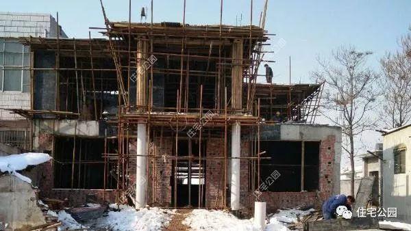 做毛坯花了50萬(wàn)，裝修花了20萬(wàn)，這套2層別墅，驚艷了十里八鄉(xiāng)