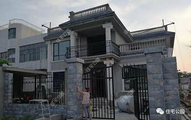 做毛坯花了50萬(wàn)，裝修花了20萬(wàn)，這套2層別墅，驚艷了十里八鄉(xiāng)