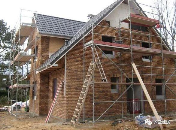 為你解答農(nóng)村自建房設(shè)計(jì)圖用框架結(jié)構(gòu)還是磚混結(jié)構(gòu)，助你建棟好房子！