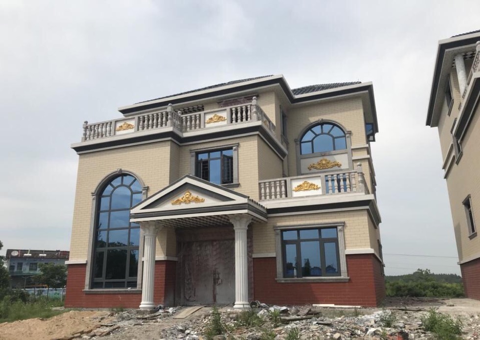 實景拍攝三層30萬別墅圖片大全，蓋好全村都跟風！