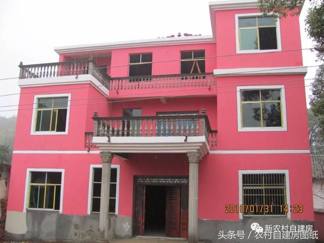 30萬(wàn)的別墅設(shè)計(jì)圖，10年增值了4倍，現(xiàn)在都有人照著建