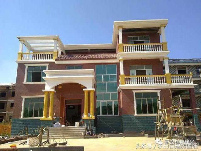 30萬(wàn)的別墅設(shè)計(jì)圖，10年增值了4倍，現(xiàn)在都有人照著建