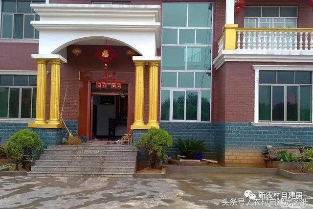 30萬(wàn)的別墅設(shè)計(jì)圖，10年增值了4倍，現(xiàn)在都有人照著建