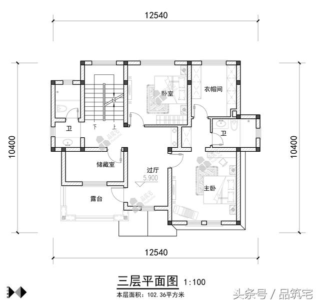 12X10三層西班牙風(fēng)格別墅圖，戶型方正、緊湊實用，有露臺有陽光房有院子，一家共享天倫~