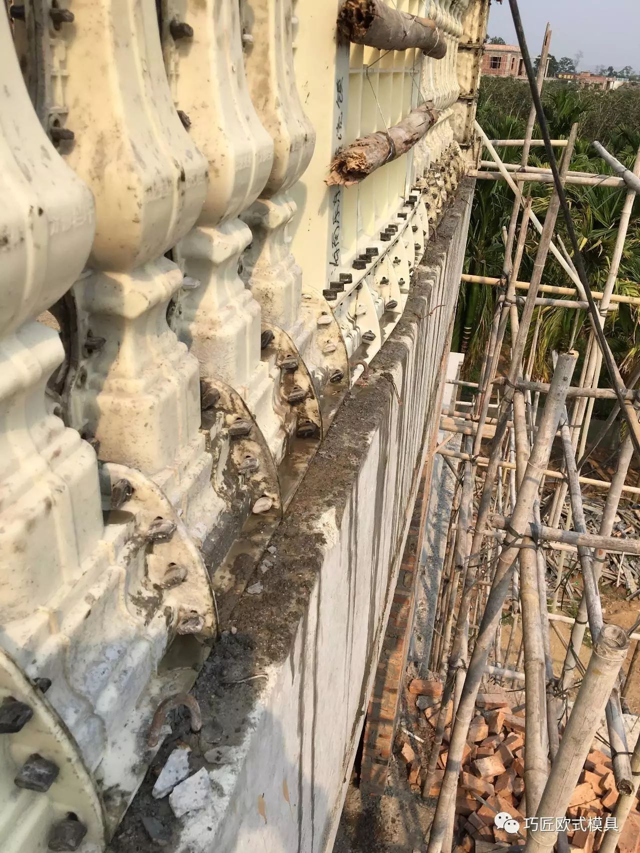 現(xiàn)澆水泥陽臺(tái)護(hù)欄/圍欄模具，ABS工程塑料，附施工案例