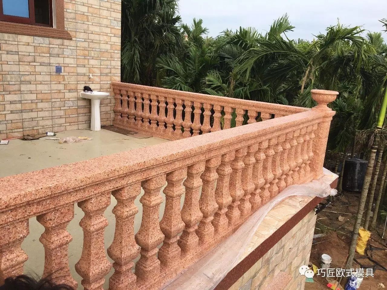 現(xiàn)澆水泥陽臺(tái)護(hù)欄/圍欄模具，ABS工程塑料，附施工案例