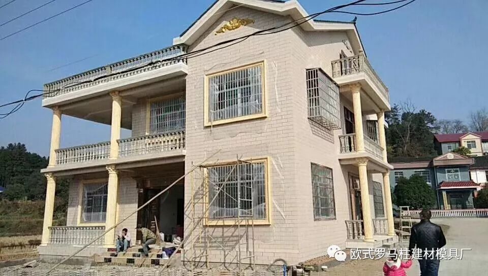 水泥藝術(shù)圍欄模具越來越流行，給城市和農(nóng)村增添色彩