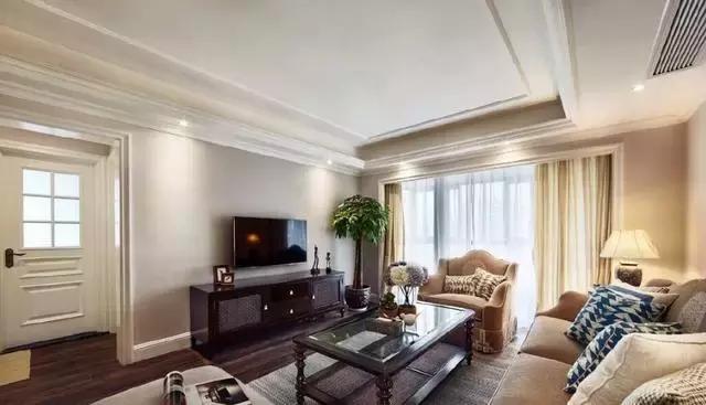 100平米三居室簡約美式風(fēng)格裝修設(shè)計(jì)，整個(gè)色調(diào)為奶茶色，溫暖輕柔了整個(gè)空間！