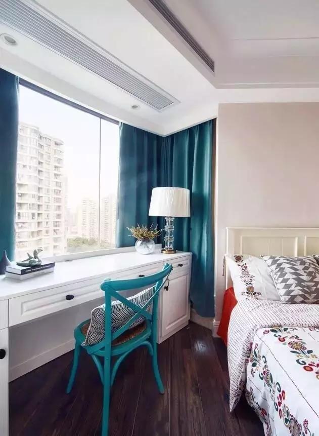 100平米三居室簡約美式風(fēng)格裝修設(shè)計(jì)，整個(gè)色調(diào)為奶茶色，溫暖輕柔了整個(gè)空間！