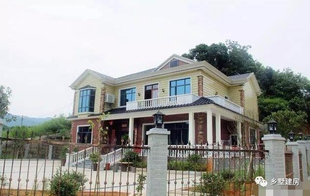 實景圖比效果圖還要美的農(nóng)村別墅設(shè)計圖，看看哪一款最得你心