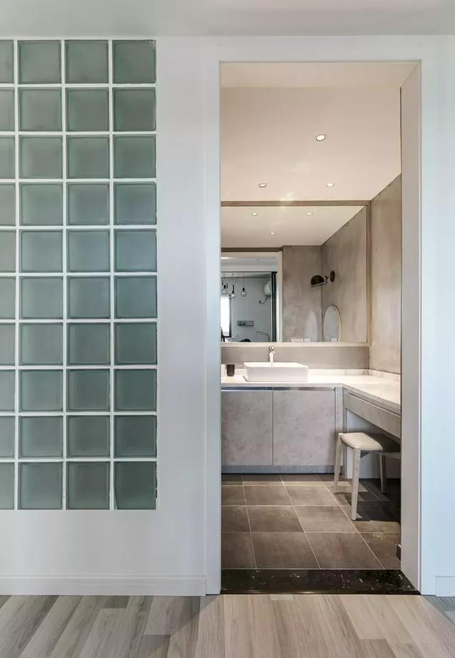 曬新家：這套93㎡新房，簡約原木設計，不渲染，不堆砌，10W搞定真的是太劃算了！