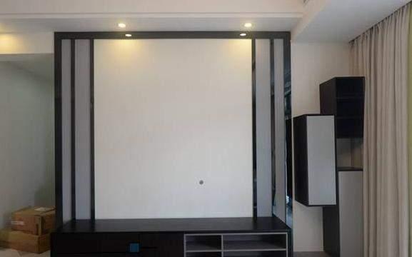 130平米房子簡約風格裝修，黑白灰色調搭配還是那么經(jīng)典