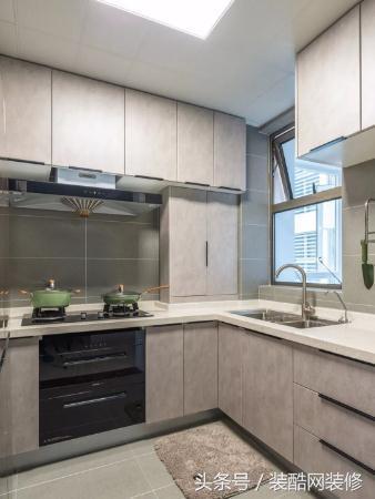 小戶型85㎡簡(jiǎn)約北歐風(fēng)3居室，軟硬裝花了17萬(wàn)，儲(chǔ)物空間大，電視墻裝修最成功！