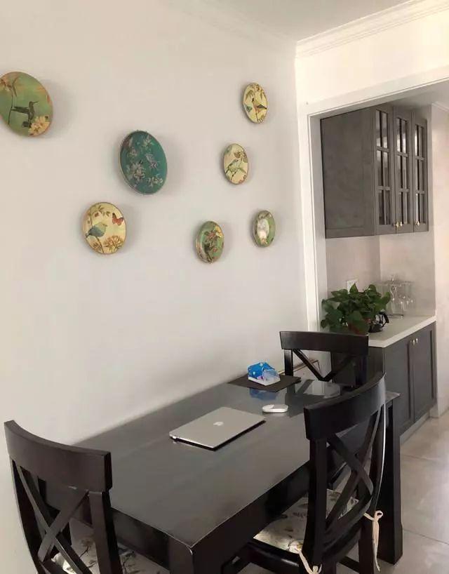 偏美式風(fēng)格裝修，裝修4個多月，最滿意客廳裝修，榻榻米美觀又實(shí)用