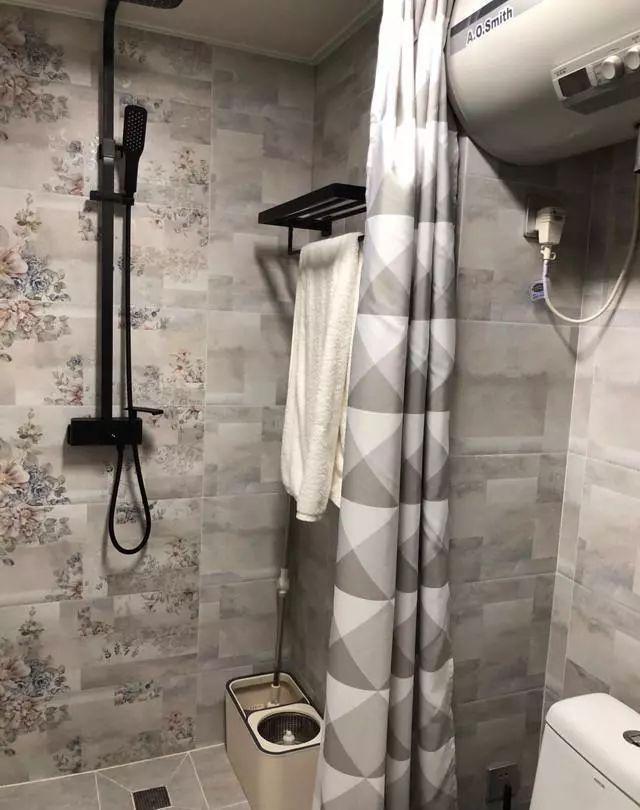 偏美式風(fēng)格裝修，裝修4個多月，最滿意客廳裝修，榻榻米美觀又實(shí)用