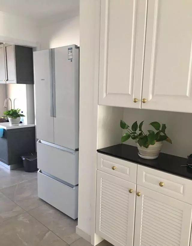 偏美式風(fēng)格裝修，裝修4個多月，最滿意客廳裝修，榻榻米美觀又實(shí)用