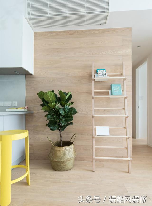 96㎡的?簡(jiǎn)約的原木風(fēng)裝修，室內(nèi)裝潢整潔簡(jiǎn)約，最愛客廳清新的裝修，自然環(huán)保