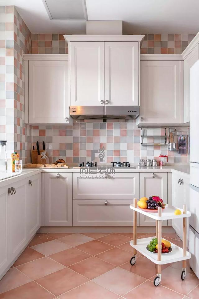 290平復(fù)式別墅實(shí)景設(shè)計(jì)：世界之遠(yuǎn)，其實(shí)不過是晝夜、廚房與愛