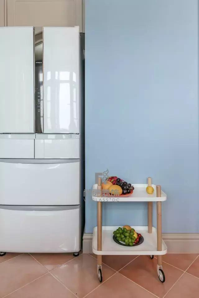 290平復(fù)式別墅實(shí)景設(shè)計(jì)：世界之遠(yuǎn)，其實(shí)不過是晝夜、廚房與愛