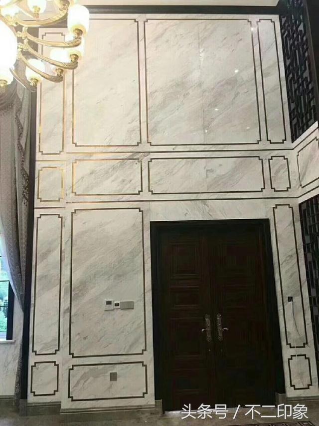 花了102W全包裝修的豪華別墅，大理石做的客廳電視墻特別喜歡，忍不住曬一曬！