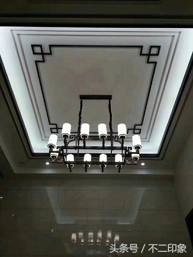 花了102W全包裝修的豪華別墅，大理石做的客廳電視墻特別喜歡，忍不住曬一曬！