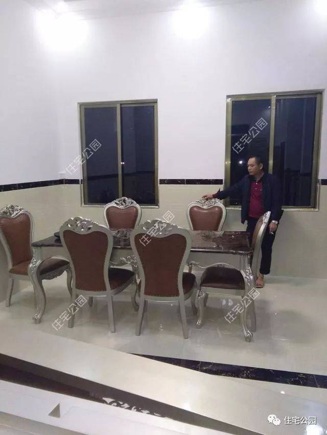 曬家丨回鄉(xiāng)蓋別墅，80歲母親全程監(jiān)工，60萬建成引來全鄉(xiāng)觀摩！