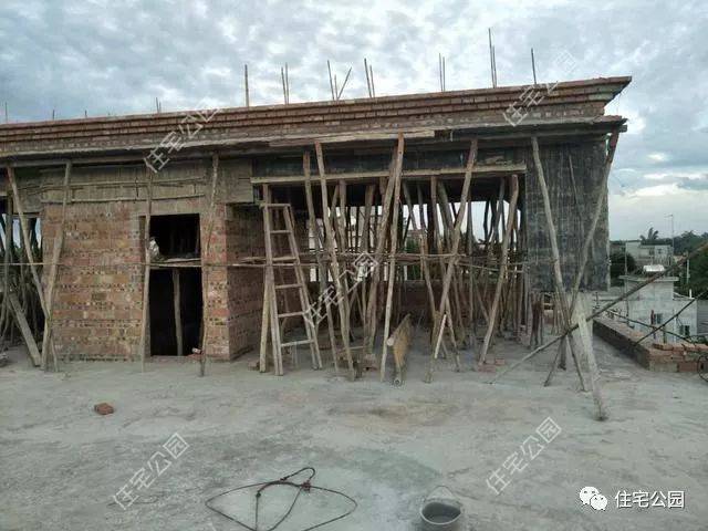 曬家丨回鄉(xiāng)蓋別墅，80歲母親全程監(jiān)工，60萬建成引來全鄉(xiāng)觀摩！