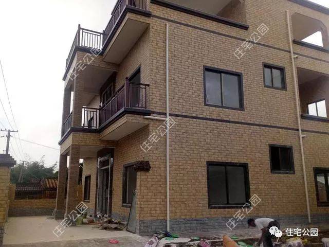 曬家丨回鄉(xiāng)蓋別墅，80歲母親全程監(jiān)工，60萬建成引來全鄉(xiāng)觀摩！