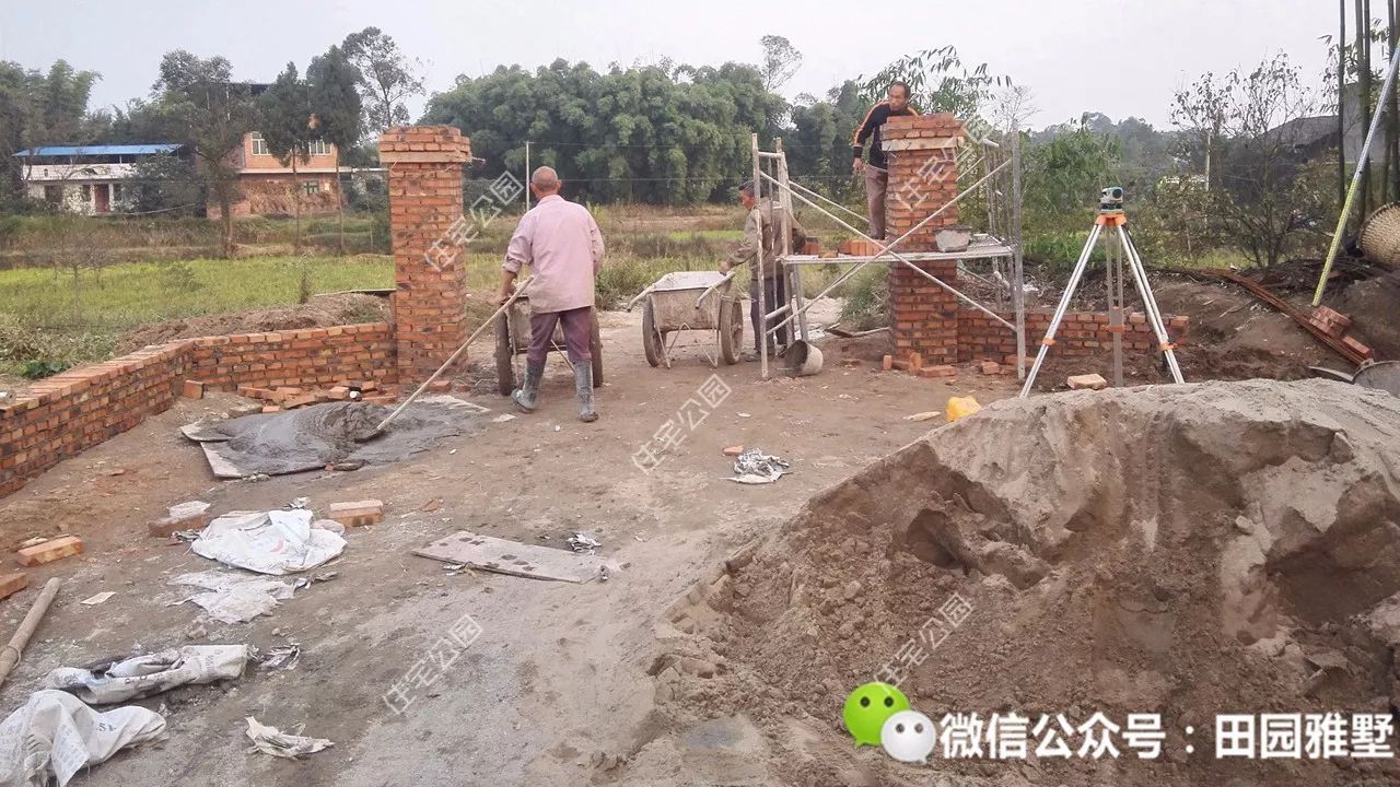 明星戶型神還原，37萬不僅路修好房建成，還把裝修化糞池也搞定了？丨施工隊(duì)作品展