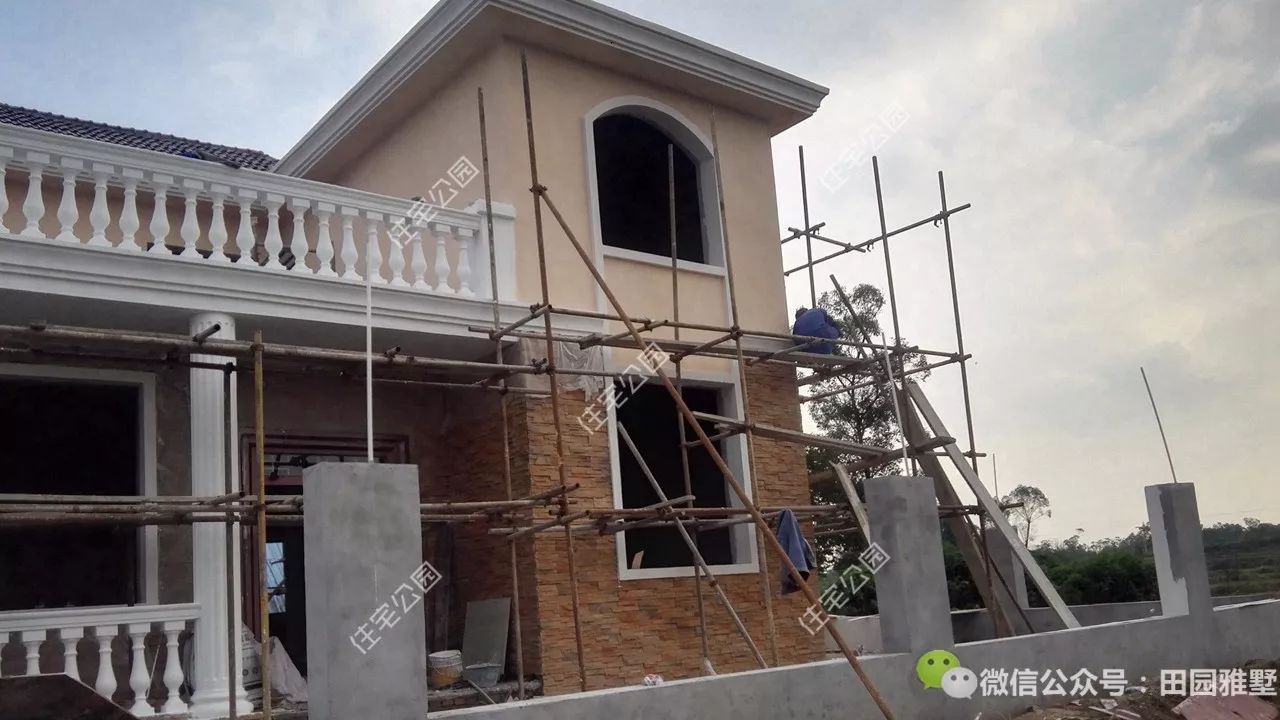 明星戶型神還原，37萬不僅路修好房建成，還把裝修化糞池也搞定了？丨施工隊(duì)作品展