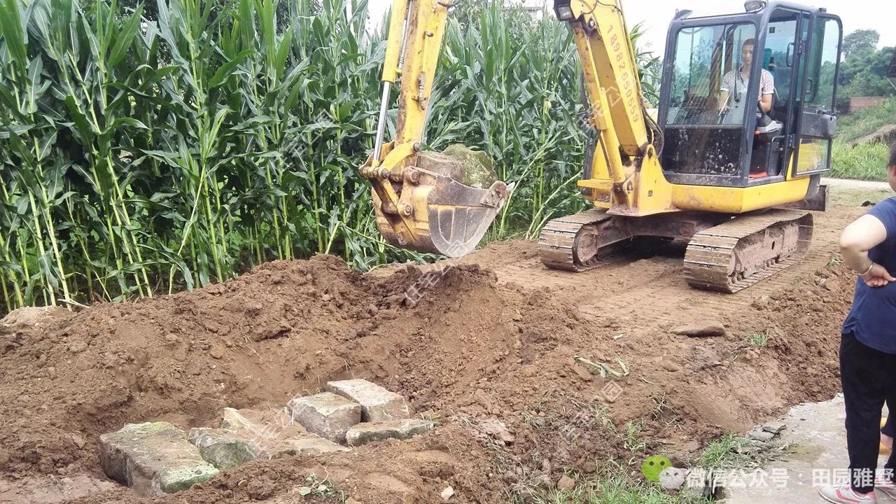 明星戶型神還原，37萬不僅路修好房建成，還把裝修化糞池也搞定了？丨施工隊(duì)作品展