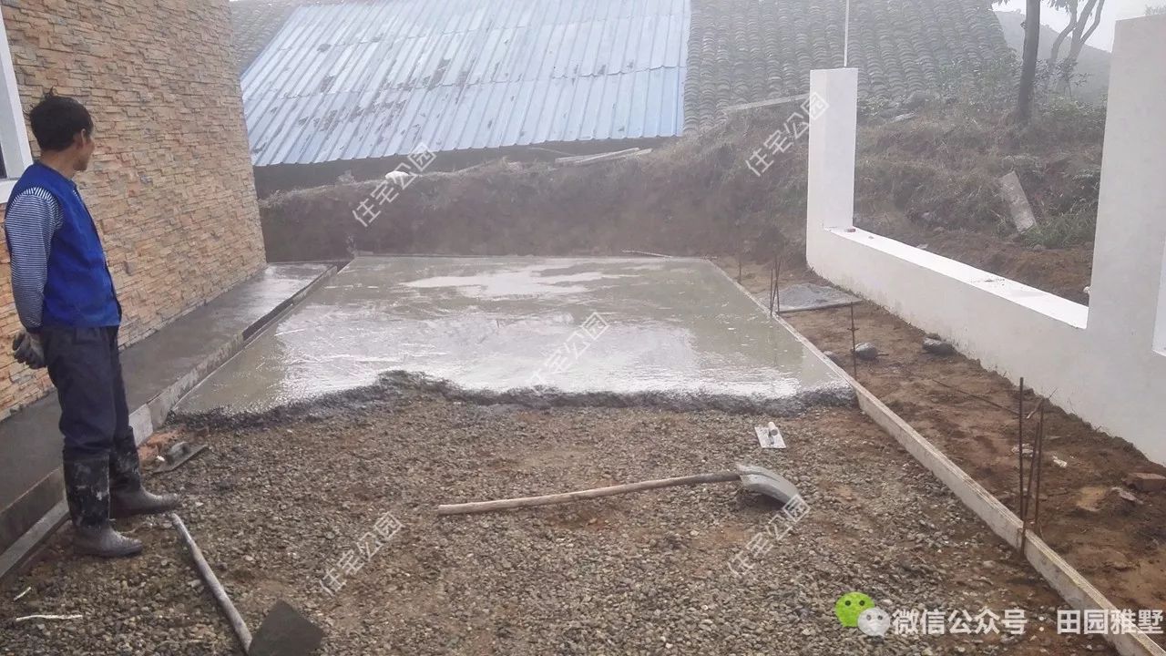 明星戶型神還原，37萬不僅路修好房建成，還把裝修化糞池也搞定了？丨施工隊(duì)作品展