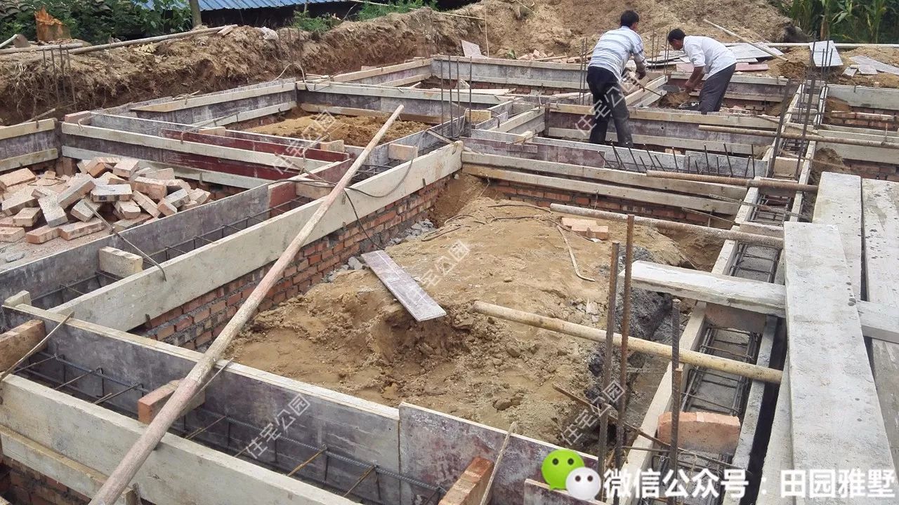 明星戶型神還原，37萬不僅路修好房建成，還把裝修化糞池也搞定了？丨施工隊(duì)作品展