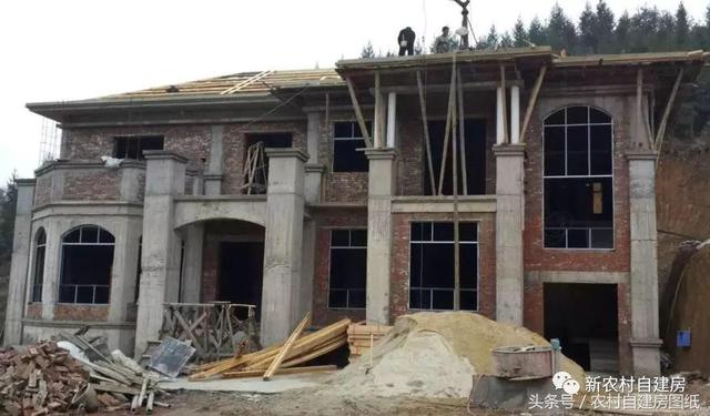 自建二層別墅設(shè)計(jì)圖，15X10米帶地下室，集豪華實(shí)用于一體