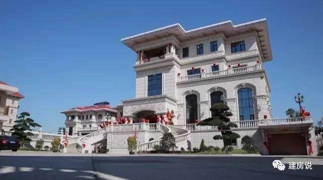 128㎡的別墅設(shè)計(jì)圖帶電梯+影音室，雙廚房設(shè)計(jì)為你帶來非凡的生活享受