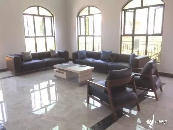 農(nóng)村自建三層別墅設(shè)計圖，戶型合理，居住舒適，讓你有一套屬于自己的房子