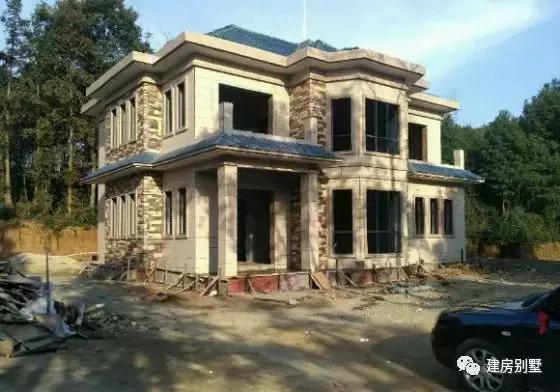 分享一棟主體30萬的別墅設(shè)計(jì)效果圖，建好后的房子效果比原圖還好