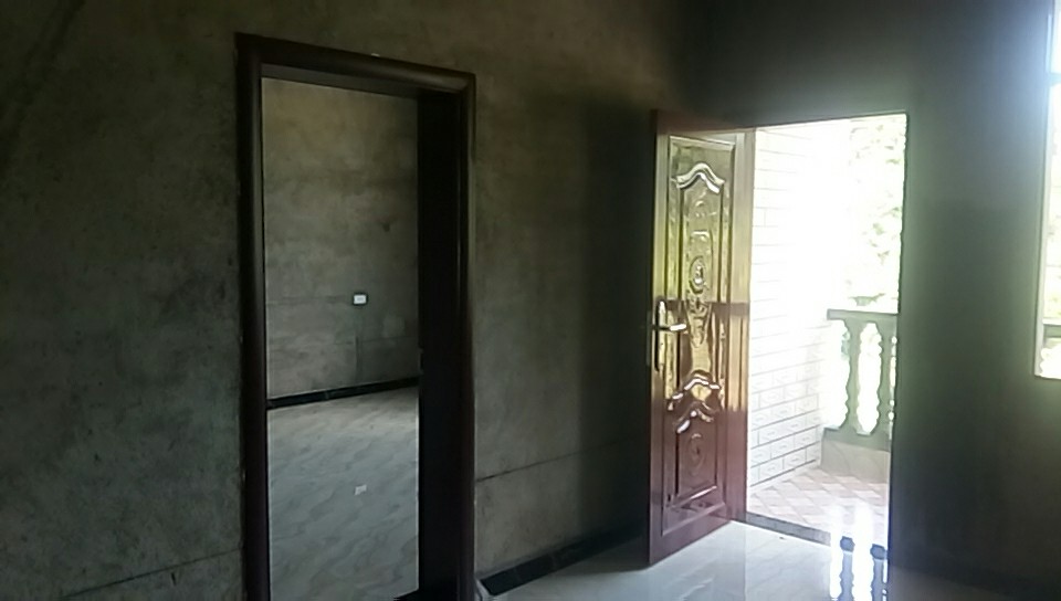 創(chuàng)業(yè)3年，終于給父母蓋了一棟80平米的二層小洋樓！