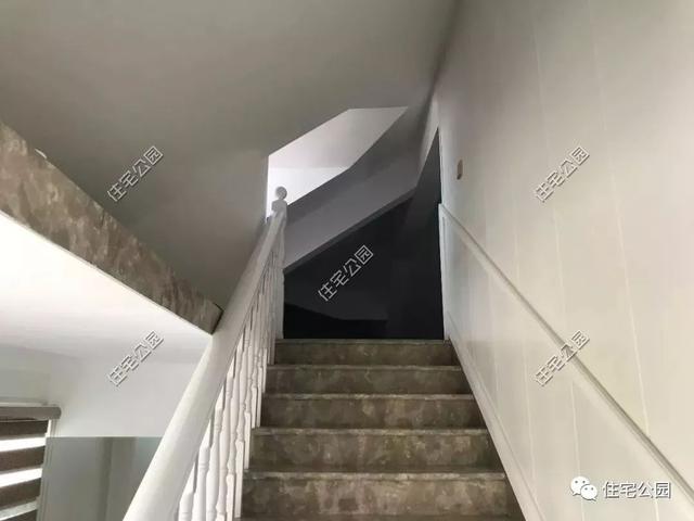 農(nóng)村蓋二層別墅，按照自己的心意設(shè)計出來的圖紙總是喜歡的