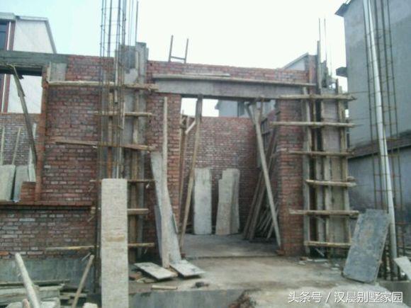 自建三層別墅，附平面設計圖，造價30萬左右，12X9.3米有露臺和院子