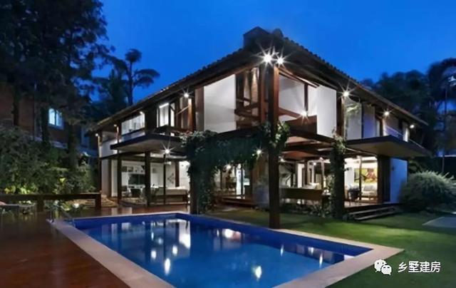 一款只需要20萬就能建起的農(nóng)村二層別墅，四室兩廳還有書房露臺加車庫，你不心動嗎？