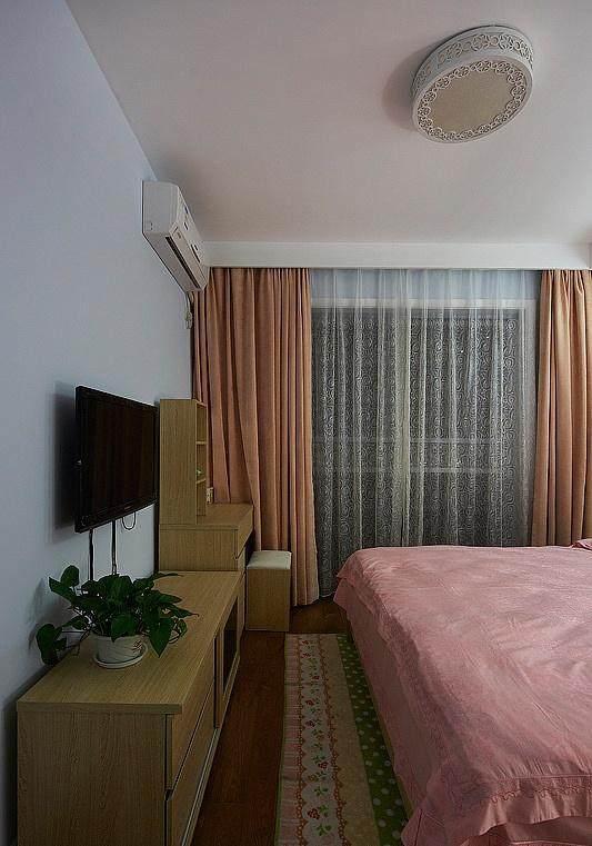 剛剛?cè)胱〉男禄榉浚b修帶人工家電一共花了30萬，大家看看值嗎？