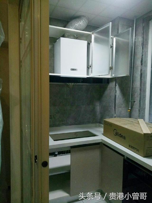 老公花了16萬裝修兩房兩廳，完工后我們覺得很美觀，一點都不吃虧