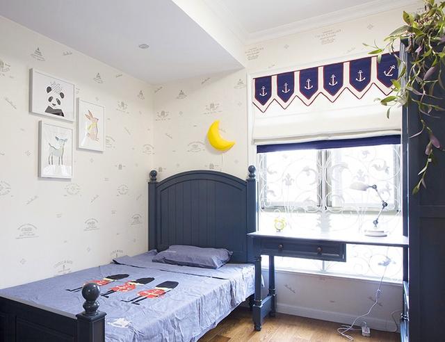 200平美式風(fēng)格裝修，特別喜歡家里的后花園，可以享受花開的好時(shí)光。