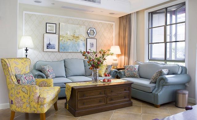 200平美式風(fēng)格裝修，特別喜歡家里的后花園，可以享受花開的好時(shí)光。