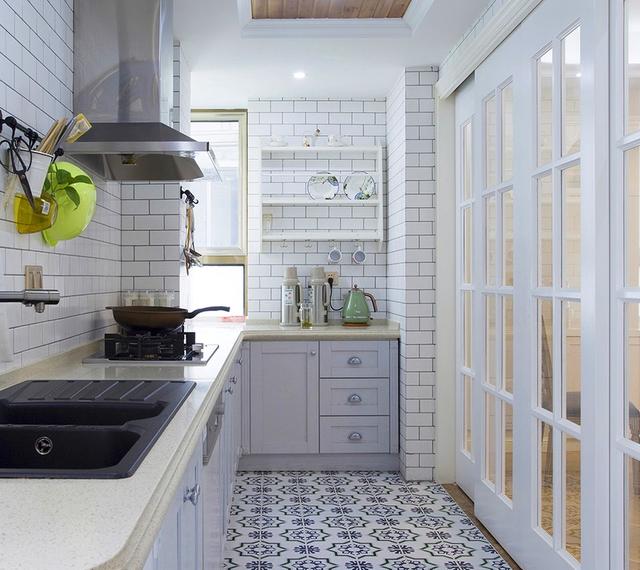 200平美式風(fēng)格裝修，特別喜歡家里的后花園，可以享受花開的好時(shí)光。