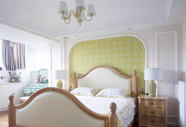 200平美式風(fēng)格裝修，特別喜歡家里的后花園，可以享受花開的好時(shí)光。