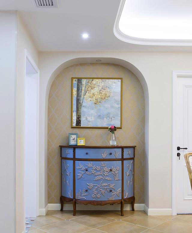 200平美式風(fēng)格裝修，特別喜歡家里的后花園，可以享受花開的好時(shí)光。